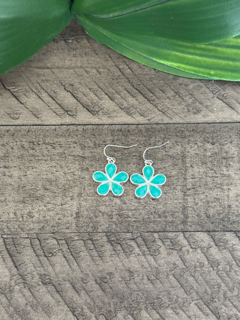 Turquoise Flower Dangle Earrings